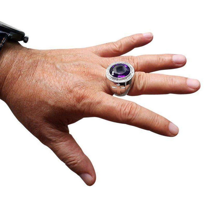 Che cos'è un anello vescovile e qual è il suo significato?